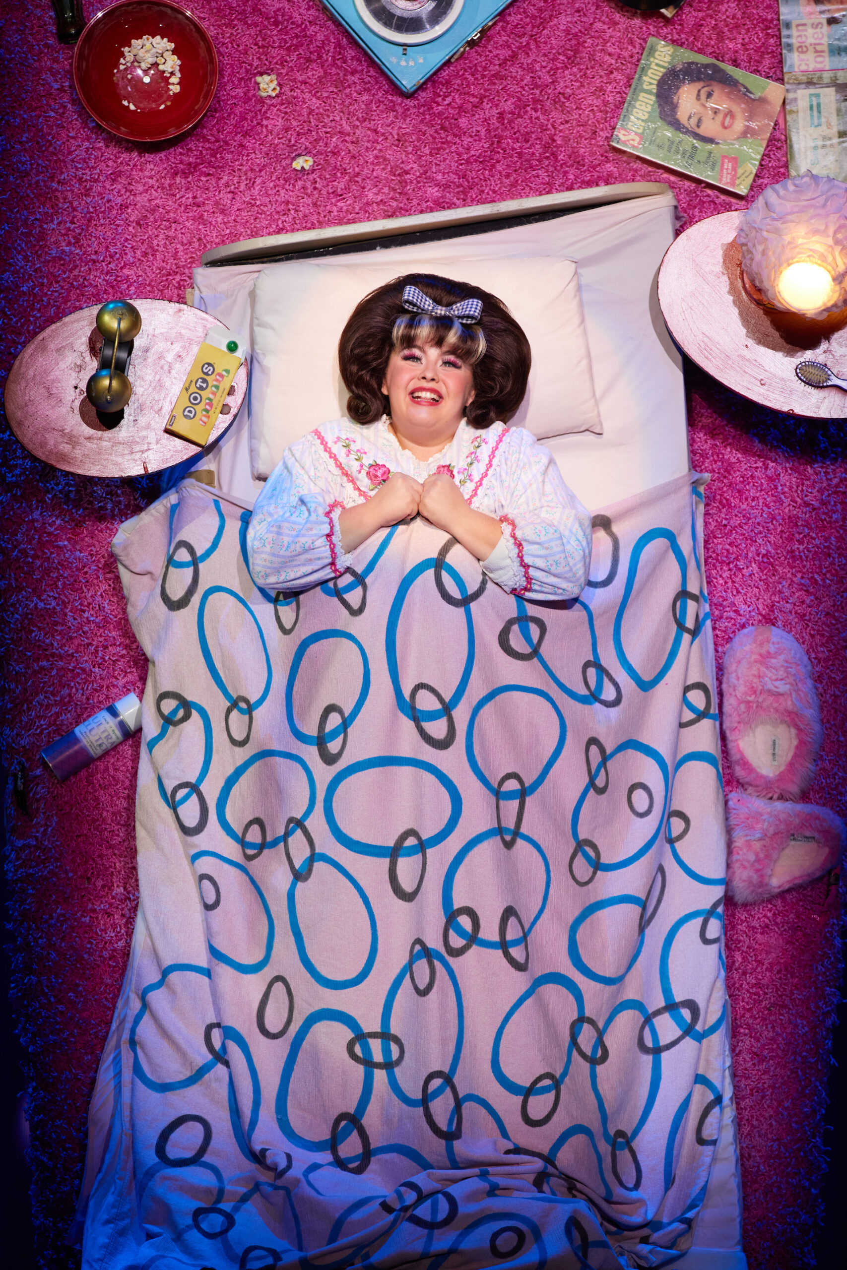 REVIEW: Thrilling, Retro Hairspray Earns Its Shots (Hennepin Theatre ...